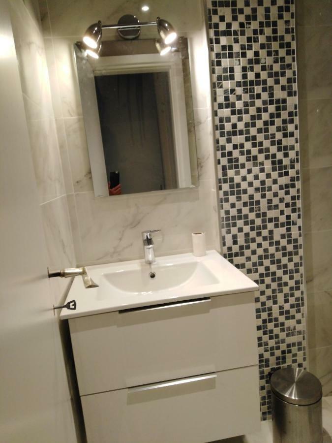 Mini Central Studio Салоники Экстерьер фото